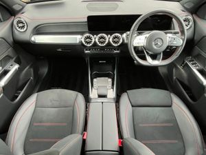 Mercedes-Benz EQB 350 AMG LINE 4MATIC - Image 2
