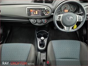 Toyota Yaris 1.0 VVT-i 3Dr Luna - Image 4
