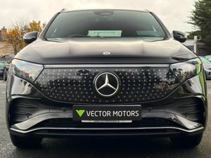 Mercedes-Benz EQA 250+ AMG LINE EXECUTIVE - Image 3