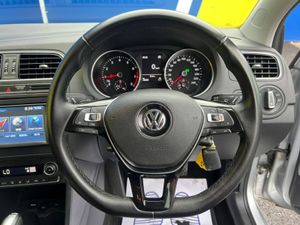 Volkswagen Polo COMFORTLINE 1.2 TSI AUTO // VERY L - Image 4