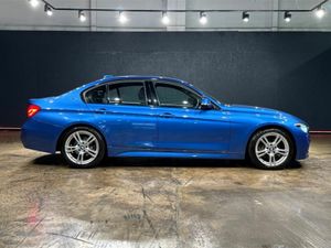 BMW 3-Series "M SPORT" 330E HYBRID AUTOMATIC 2.0L - Image 2