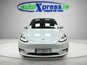 Tesla Model Y LONG RANGE AWD, Dual motor, Reversin - Image 3