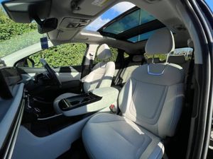 Hyundai Tucson PLATINUM 1.6 PLUG-IN HYBRID // OPEN - Image 2