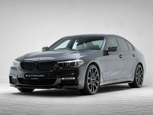 BMW 5-Series 520D M SPORT - Image 3