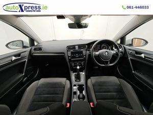 Volkswagen Golf 1.4 TSI Highline, Automatic, Rever - Image 4