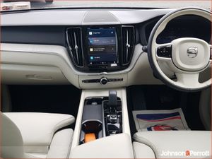 Volvo XC60 T6 360bhp AWD Phev Plus Bright (panora - Image 2