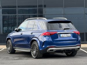 GLE350de AMG Premium+ *PanRoof *Burmester *Towbar - Image 3