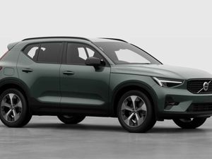 Volvo XC40 B3 MHEV *ORDER NOW* €130 P/W ON PCP - Image 2