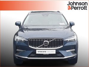 Volvo XC60 T6 360bhp AWD Phev Plus Bright (panora - Image 4