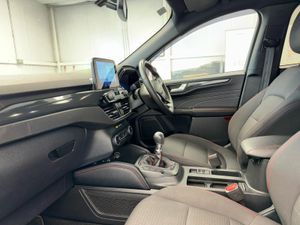 Ford Kuga 1.5DSL ST LINE *FREE HAMPER* €95 P/W - Image 4