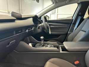 Mazda Mazda3 2.0 SKY-X 186BHP EXE LINE *SALOON* €1 - Image 4