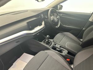 Skoda Octavia AMB 2.0TDI *FREE HAMPER* €80 P/W ON - Image 3