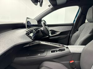 Peugeot 5008 E ALLURE *FREE EV CHARGER* €110 P/W 3 - Image 4