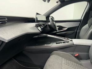 Peugeot 3008 E GT EXEC LINE *FREE CHARGER* €110 P/ - Image 4