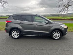 Ford Kuga 2016 Titanium - Image 2