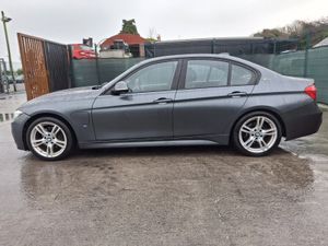 *2017 BMW 3 Series  M-Sport  330E - Image 3