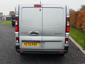 2022 Renault Trafic 2.0 LWB Sport - Image 4