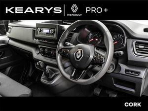 Renault Trafic LL30 130 Business Panel Van MY22 IN - Image 3