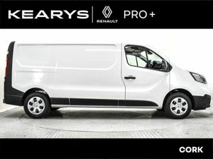 Renault Trafic LL30 130 Business Panel Van MY22 IN - Image 4