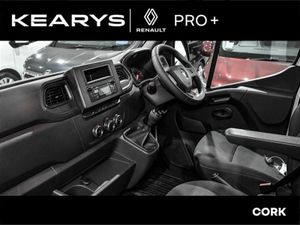 Renault Master LM35,135 Business, INC VAT - Image 2