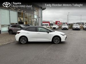 Toyota Corolla HB LUNA SPORT*** DEMO SALE *** BIG - Image 3