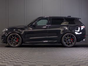 2025 Land Rover Range Rover Sport Edition P460e - Image 3