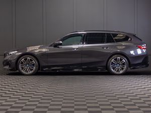 2025 BMW 5-Series 530e M-Sport - Image 3
