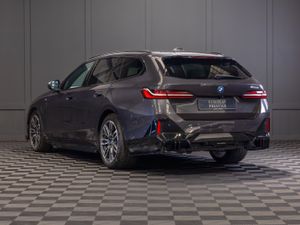 2025 BMW 5-Series 530e M-Sport - Image 4