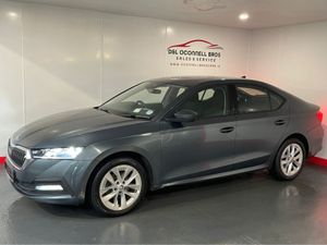 Skoda Octavia AMBITION 2.0 TDI 115HP 5DR - Image 2