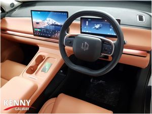 Leapmotor C10 DESIGN REEV 975KM 28KWH PH - Image 2