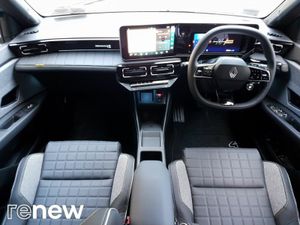 Renault 4 ICONIC 52KWH 150BHP - Image 2