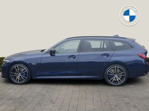 BMW 3-Series 330e M Sport Pro Edition - Image 3