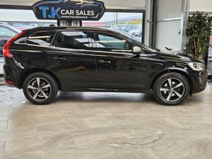 17 VOLVO XC60 R-DESIGN 190 BHP - Image 3