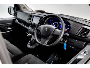 Peugeot Expert Professional Long 2.0 Diesel 120HP - Image 2