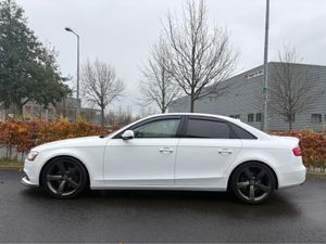 Audi A4 2.0 TDI SE *SERVICE HISTORY - Image 2