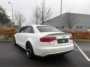 Audi A4 2.0 TDI SE *SERVICE HISTORY - Image 3