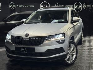 Skoda Karoq STYLE 1.6 TDI 116HP 4DR 5DR SUNROOF - Image 2