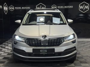 Skoda Karoq STYLE 1.6 TDI 116HP 4DR 5DR SUNROOF - Image 3