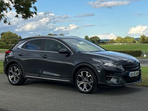 Kia XCeed 2022 plug in hybrid - Image 2