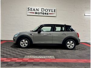 Mini Cooper 2021 1.5 Petrol CLASSIC 5DR COOPER - Image 4