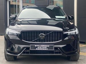 Volvo XC60 Black Edition T6 Plus Dark Recharge AWD - Image 2