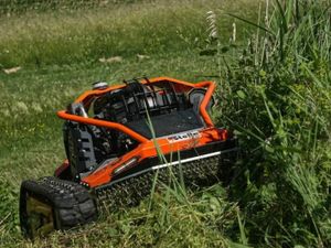 New Stella URS 100 Remote Controlled Rotary Mower - Image 3