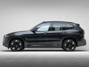 BMW iX3 M SPORT PRO - Image 4