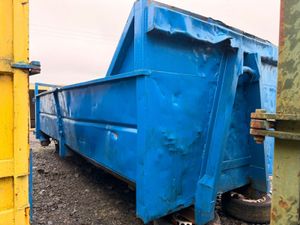 HOOK LOADER SKIP BIN ROLL ON ....# 741 P - Image 4