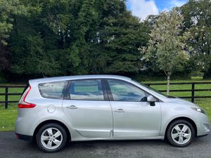 Renault Grand Scenic 2010 1.5 dci 7 seater - Image 2