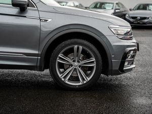 Volkswagen Tiguan Allspace R LINE ALLSPACE AUTO 7 - Image 3