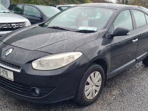 Renault Fluence 2011 - Image 2