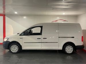 Volkswagen Caddy PVM TDI 102HP MANUAL 5SPEED 5DR - Image 4
