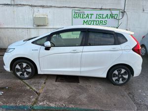 Honda Jazz DAA-GP5 - Image 4