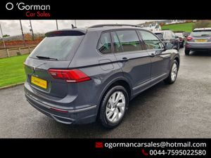 Volkswagen Tiguan 2.0 TDI LIFE ONE OWNER - Image 2